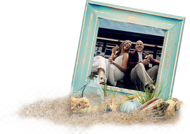 Mor2 The owners of The Frosty & Beach Coves posing with ice cream on their big day